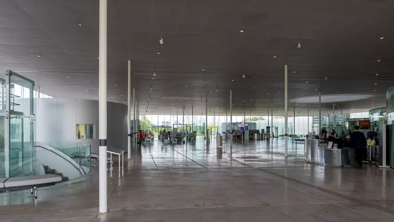 Hall d'accueil du Louvre-Lens