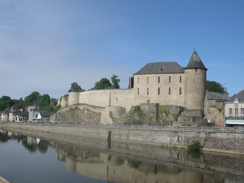 Chateau de Mayenne