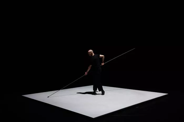 Aurélien Dougé, Sans titre (Barre d’acier)