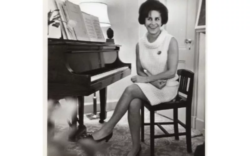 Avec une légère intimité : Madeleine Malraux, pianiste