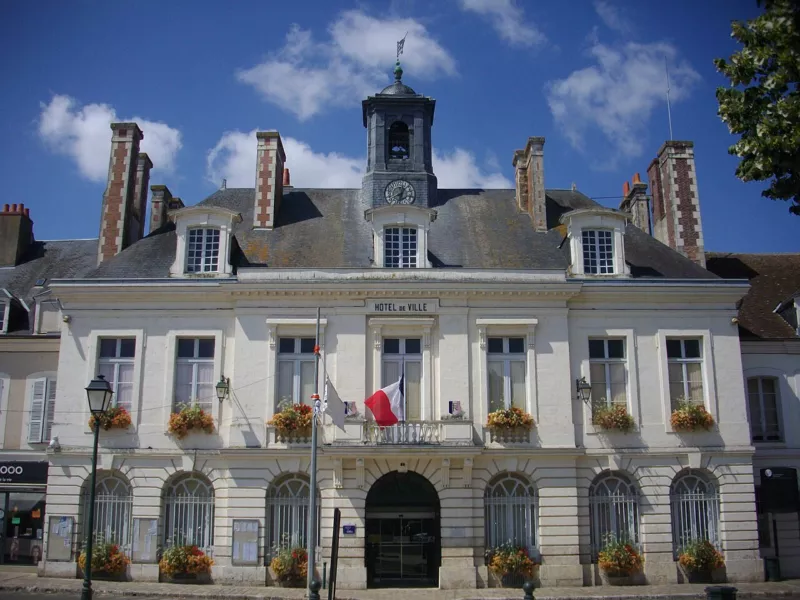 Châteaudun - hôtel de ville (01)