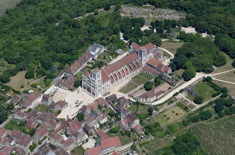 Aerial image of Vézelay Abbey (view from the southwest)