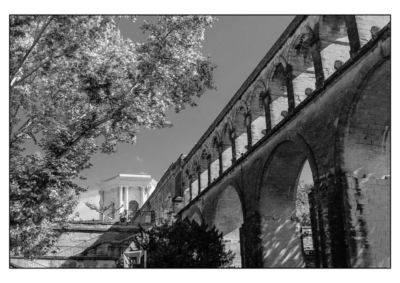 Aqueduc Saint-Clément (11179185393)