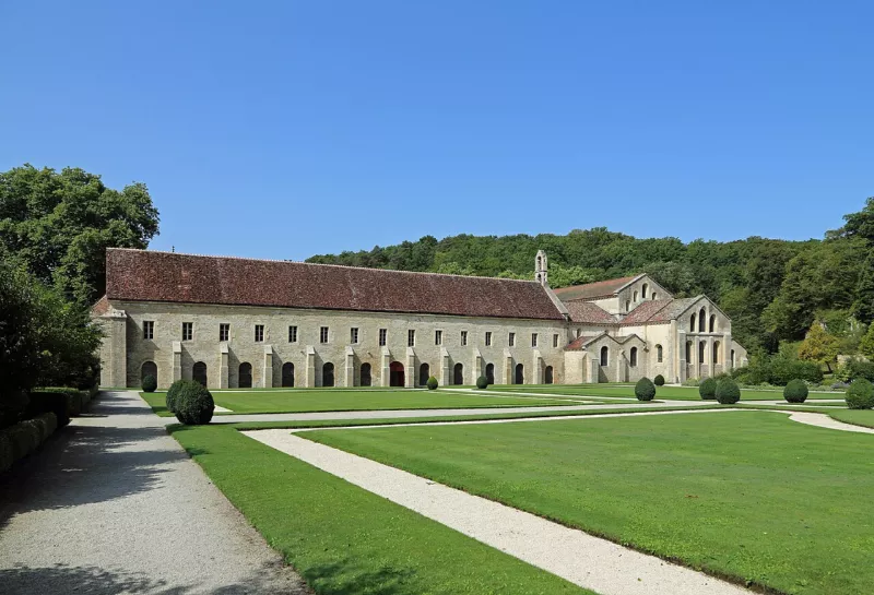 Abbaye de Fontenay R01